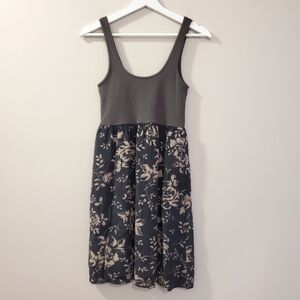 Babaton - Grey Silk Floral Dress with Pockets - Size S